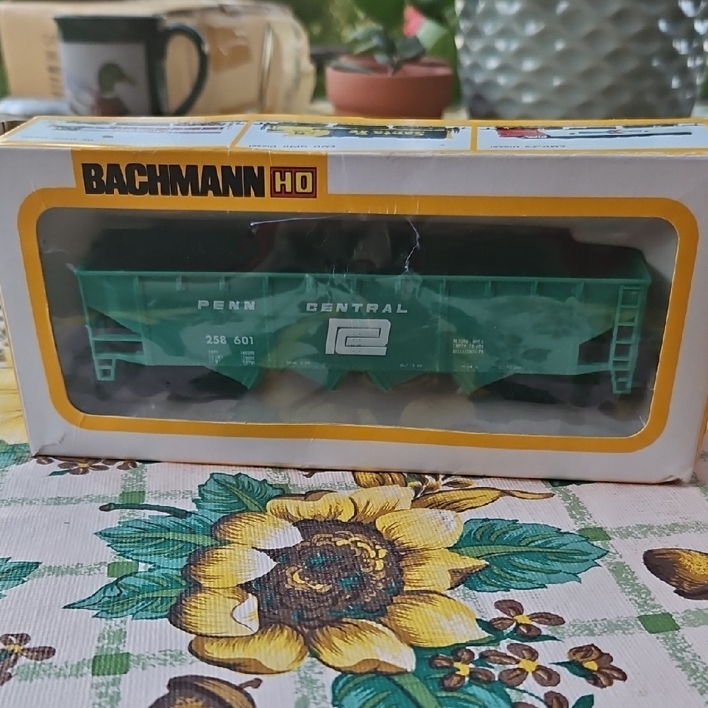 Bachmann Central Penn Hopper